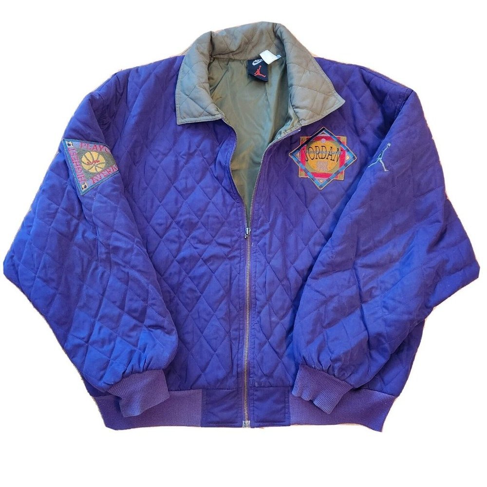 RARE Nike Air Jordan Vintage Quilted Jacket Achievement Patch  Size XL​